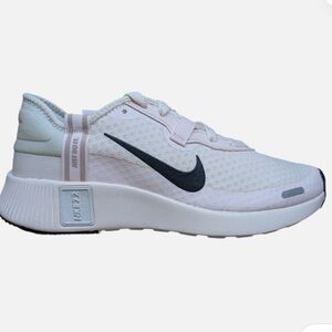 Nike Pink Tennis Shoes